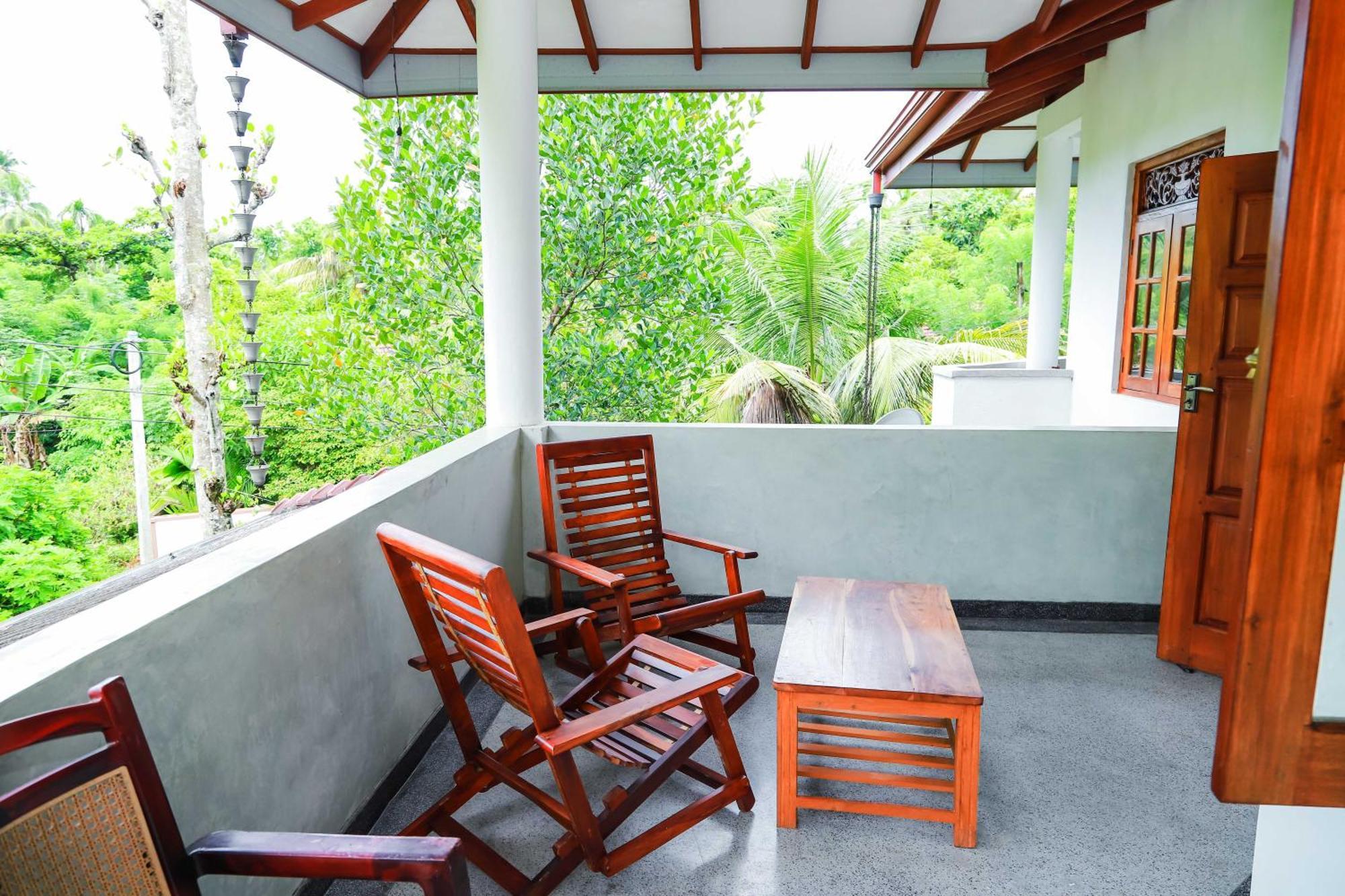 Dil'S Place เบอร์อูวาลา ภายนอก รูปภาพ
